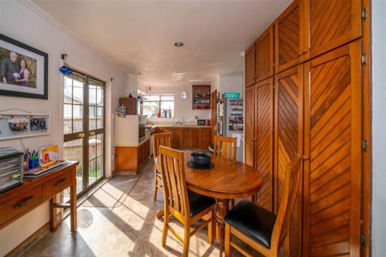 Photo of property in 26 Davidson Crescent, Hornby, Christchurch, 8042