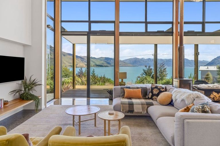 Photo of property in 35 Skinner Crescent, Lake Hawea, 9382