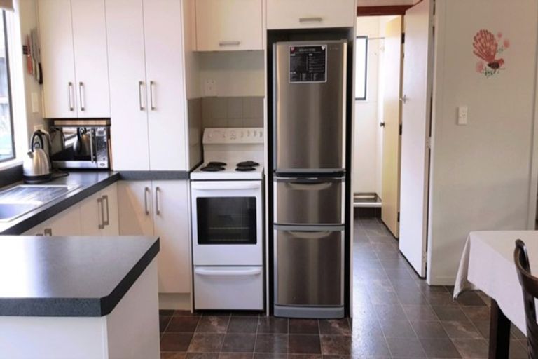 Photo of property in 2/14 Candu Lane, Kinloch, Taupo, 3377