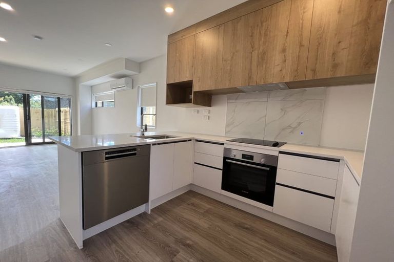 Photo of property in 4/43 Ranui Avenue, Ranui, Auckland, 0612