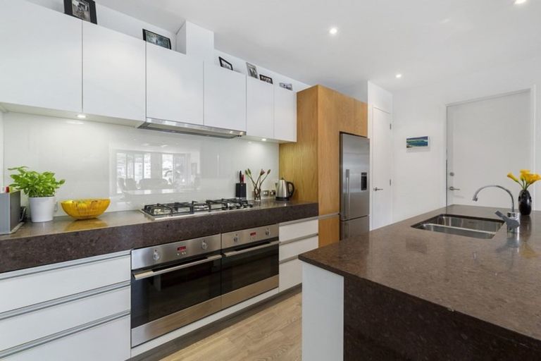 Photo of property in Il Casino Apartments, 704/38 Jessie Street, Te Aro, Wellington, 6011