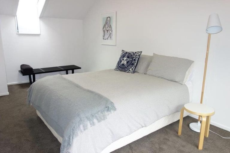 Photo of property in 2/388 Montreal Street, Christchurch Central, Christchurch, 8013