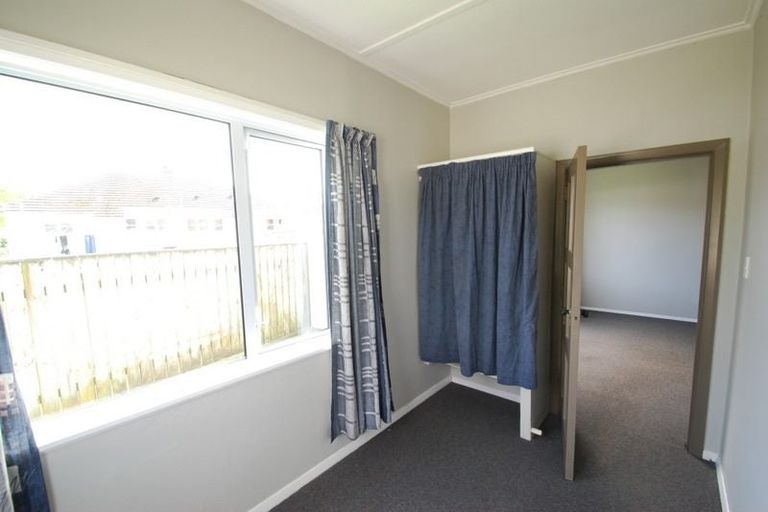 Photo of property in 517 Riverside Drive North, Fairfield, Lower Hutt, 5011