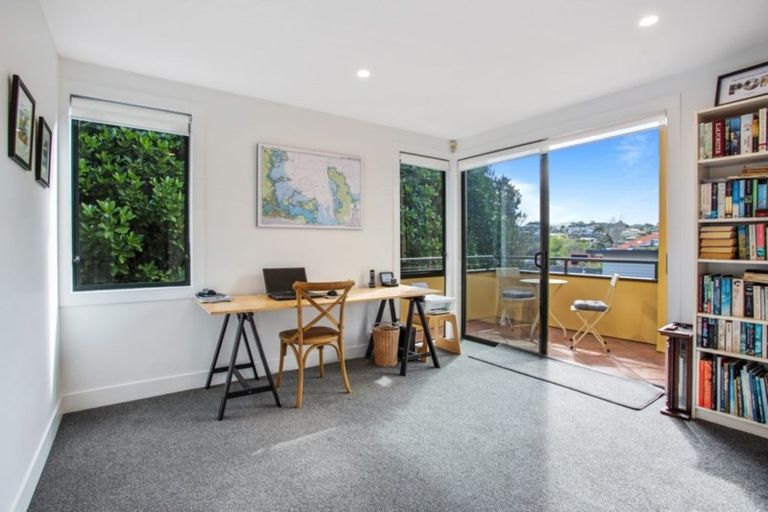 Photo of property in 1/2 The Esplanade, Castor Bay, Auckland, 0620