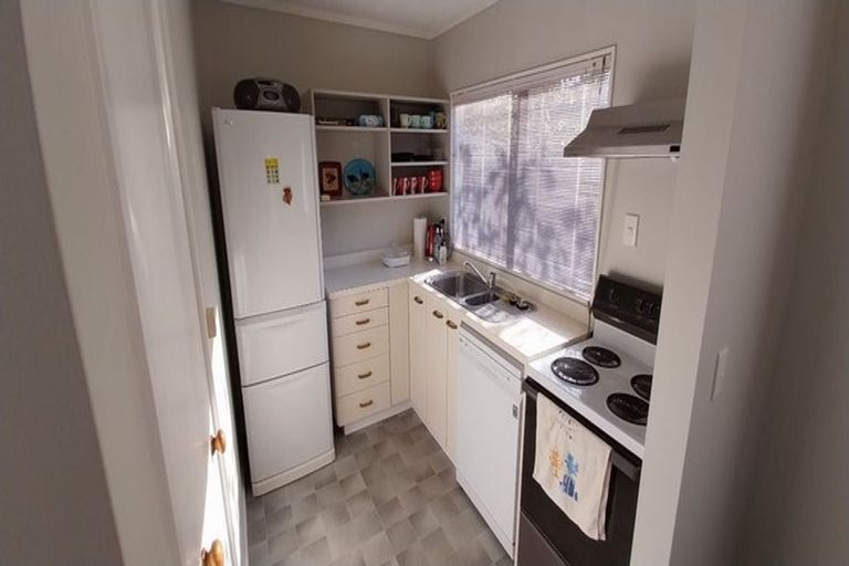 Photo of property in 64 Wakefield Street, Alicetown, Lower Hutt, 5010