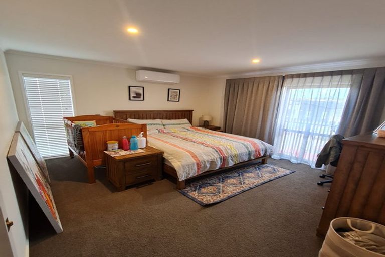 Photo of property in 97 Schoolside Road, Kumeu, 0810