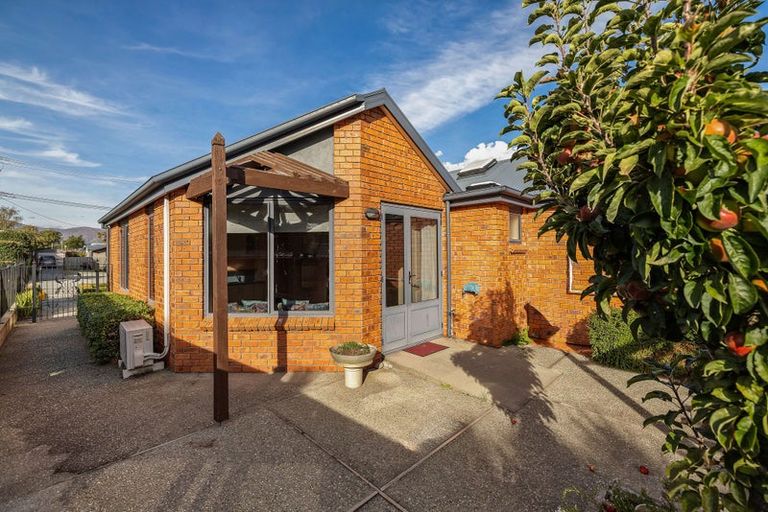 Photo of property in 17 Mcbride Street, Frankton, Queenstown, 9300