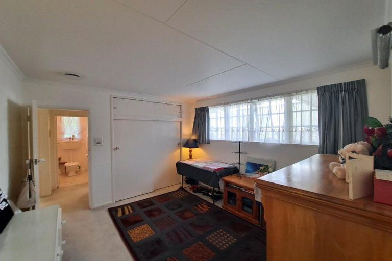 Photo of property in 78 Mangorei Road, Strandon, New Plymouth, 4312