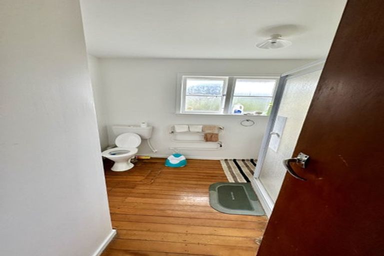 Photo of property in 33 Arthur Street, Upper Riccarton, Christchurch, 8041