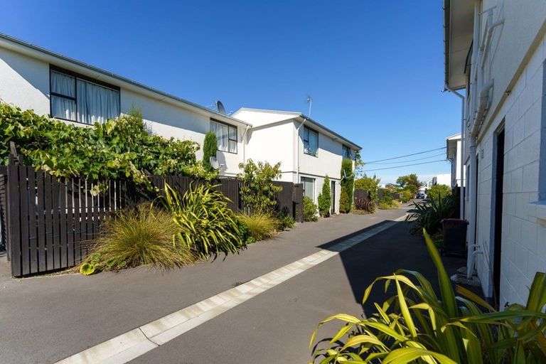 Photo of property in 3/544 Barbadoes Street, Edgeware, Christchurch, 8013