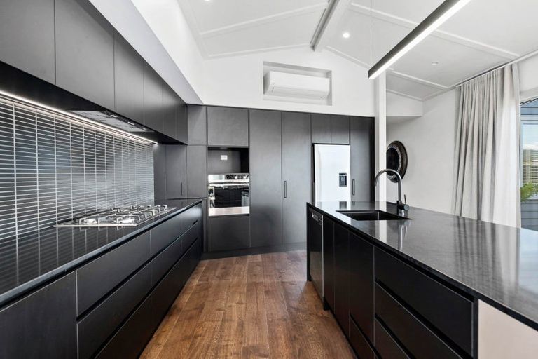 Photo of property in 42 Okaia Drive, Kinloch, Taupo, 3377