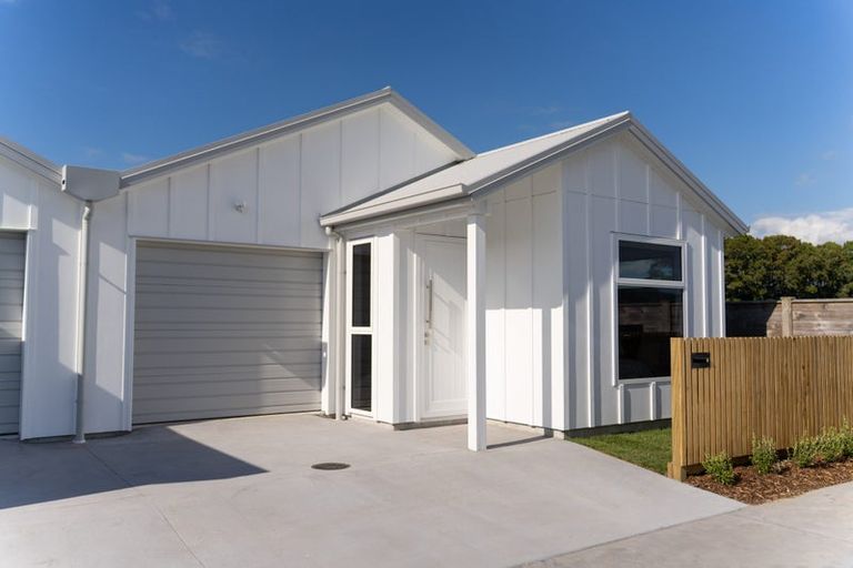 Photo of property in 9 Anawhata Lane, Papamoa, 3118