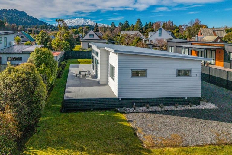 Photo of property in 3 Wineberry Lane, Ohakune, 4625