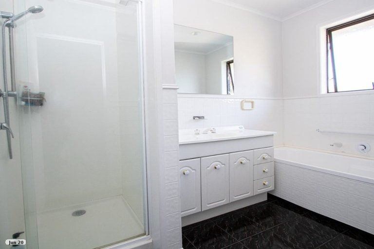 Photo of property in 43a Sheridan Crescent, Leamington, Cambridge, 3432