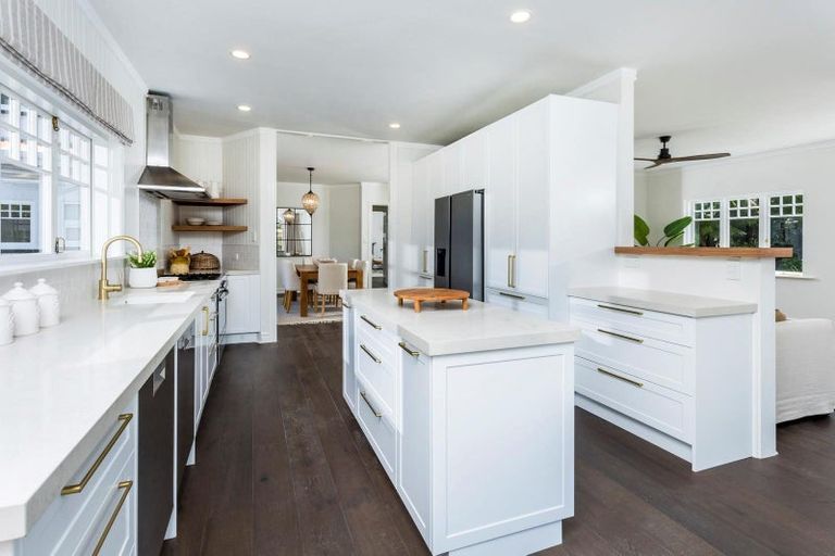 Photo of property in 1 Ascot Avenue, Narrow Neck, Auckland, 0624