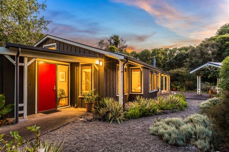 Photo of property in 83 Greenhill Road, Waikanae, 5391