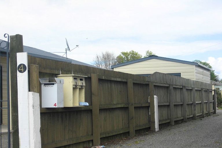 Photo of property in 1/4 Weld Street, Blenheim, 7201