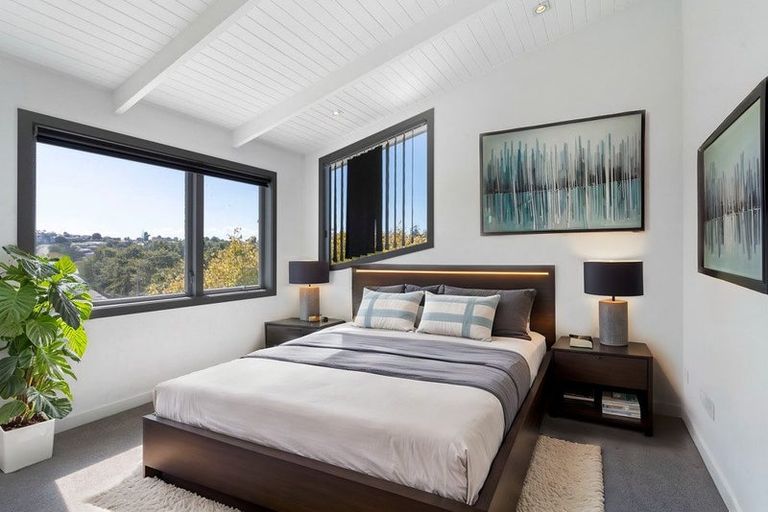 Photo of property in 92 Moore Street, Howick, Auckland, 2014