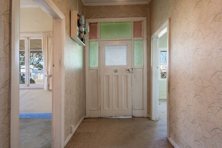 Photo of property in 1/38 Parkers Road, Tahunanui, Nelson, 7011