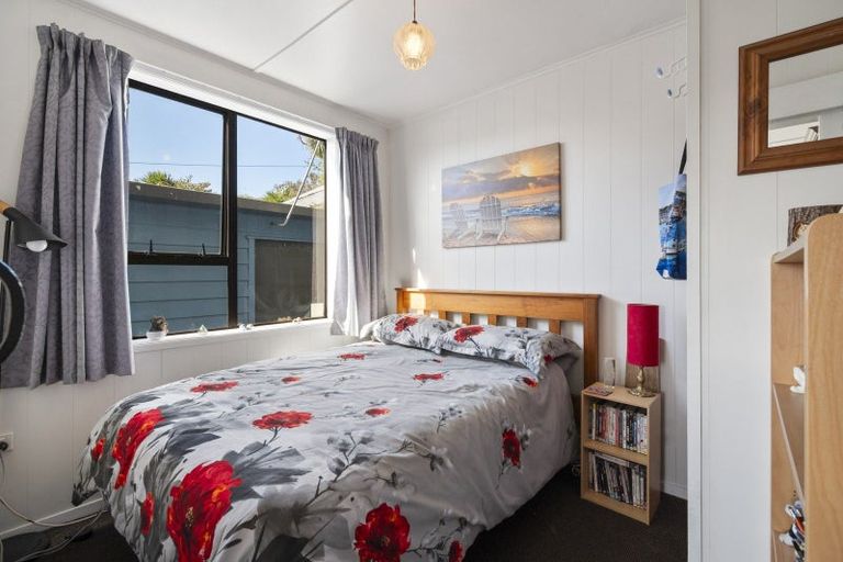 Photo of property in 12 Union Street, Foxton, 4814