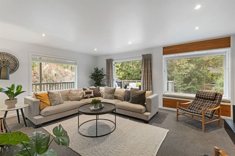 Photo of property in 13 Shalamar Drive, Cashmere, Christchurch, 8022