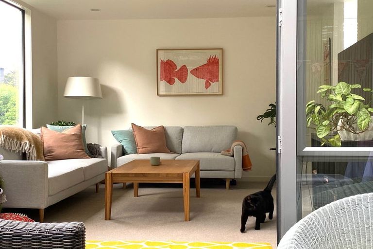 Photo of property in 37e Ngaio Road, Kelburn, Wellington, 6012