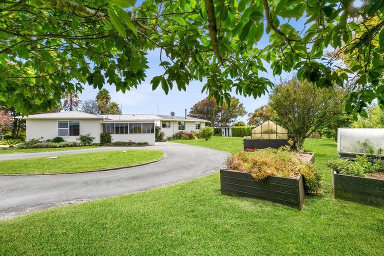 Photo of property in 199 Henwood Road, Paraite, New Plymouth, 4372