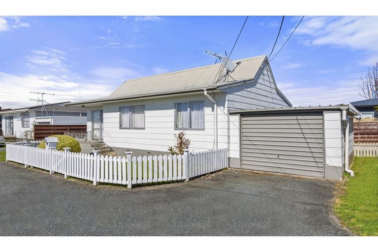 Photo of property in 12d Breckons Avenue, Nawton, Hamilton, 3200