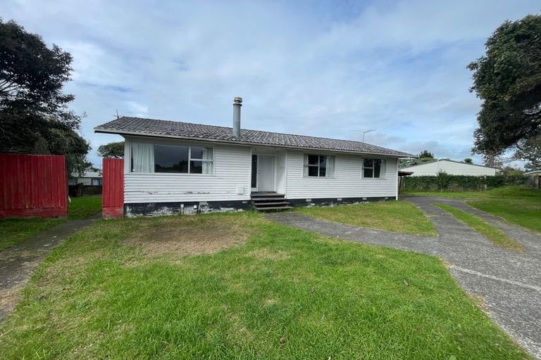 Photo of property in 35 Beeston Crescent, Manurewa, Auckland, 2102