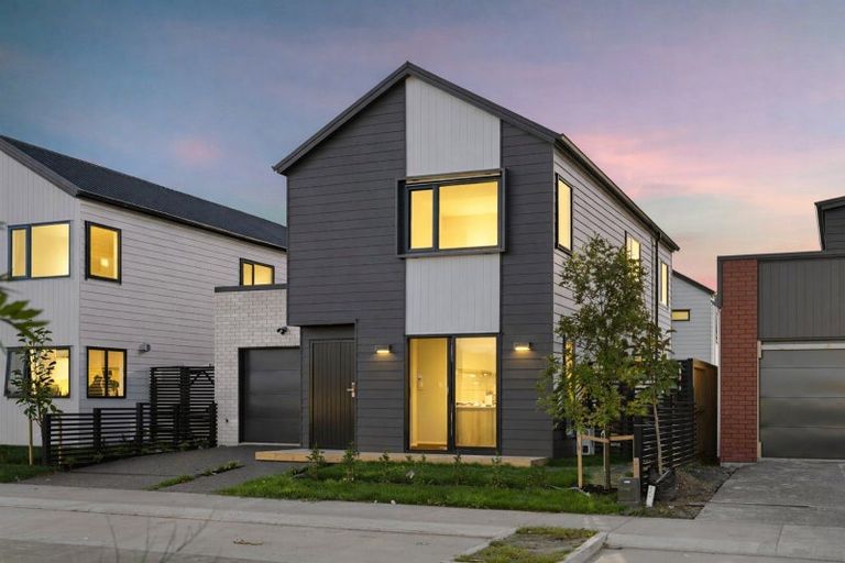 Photo of property in 7 Absolum Crescent, Chartwell, 3210