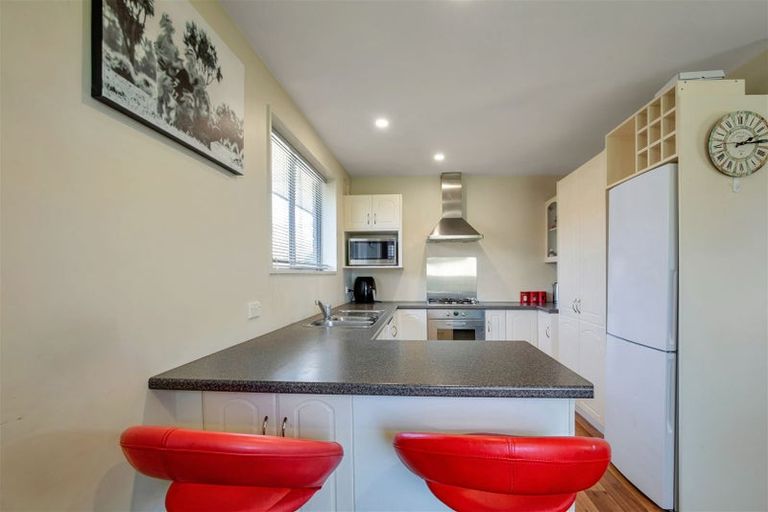 Photo of property in 10 Mahoe Street, Templeton, Christchurch, 8042