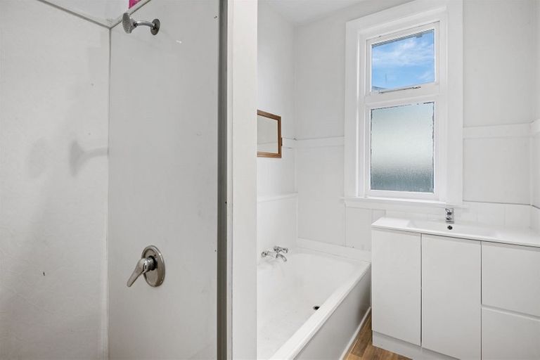 Photo of property in 20 Oram Avenue, New Brighton, Christchurch, 8061