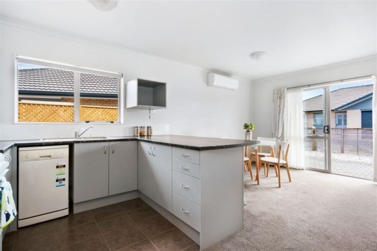 Photo of property in 10 Cobble Lane, Morningside, Whangarei, 0110