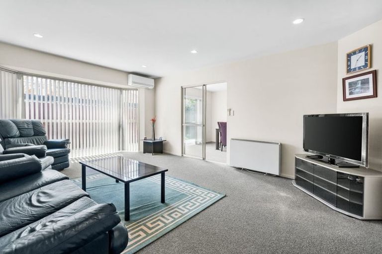 Photo of property in 29a Division Street, Riccarton, Christchurch, 8041