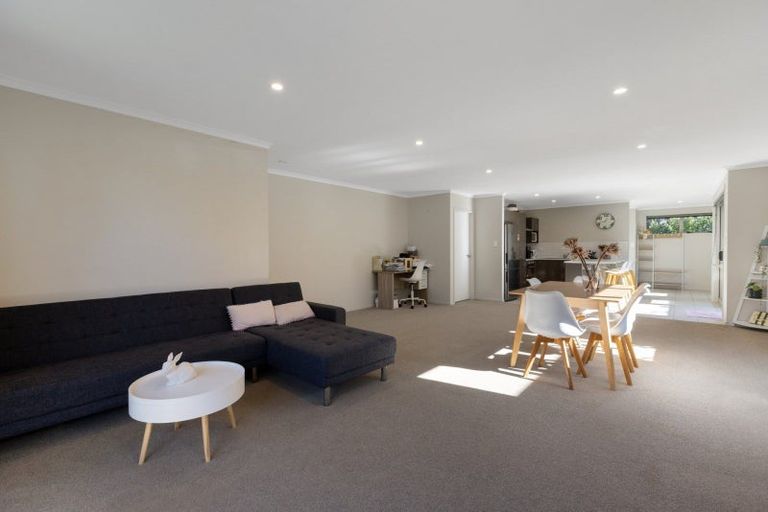 Photo of property in 12 Rire Hau Lane, Pyes Pa, Tauranga, 3112