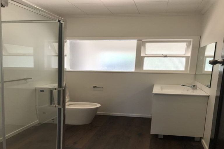 Photo of property in 31 Rosella Road, Mangere East, Auckland, 2024