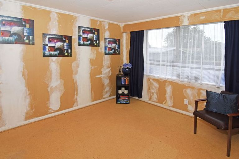 Photo of property in 28 Vivian Street, Solway, Masterton, 5810