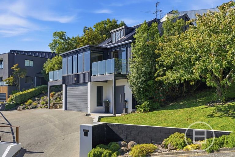 Photo of property in 15 Lookaway Place, Huntsbury, Christchurch, 8022