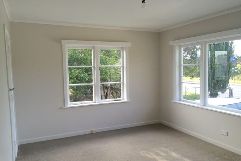 Photo of property in 50 Rata Street, New Lynn, Auckland, 0600