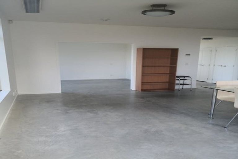 Photo of property in 48 Mitchell Street, Brooklyn, Wellington, 6021