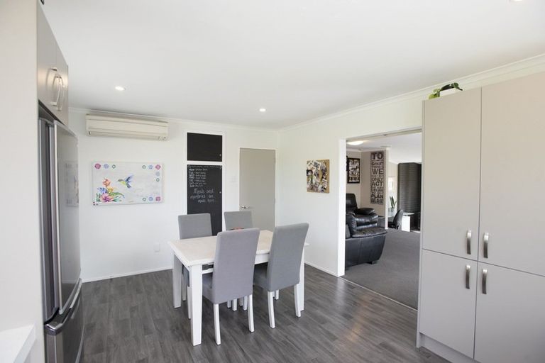 Photo of property in 1 Anne Street, Winton, 9720