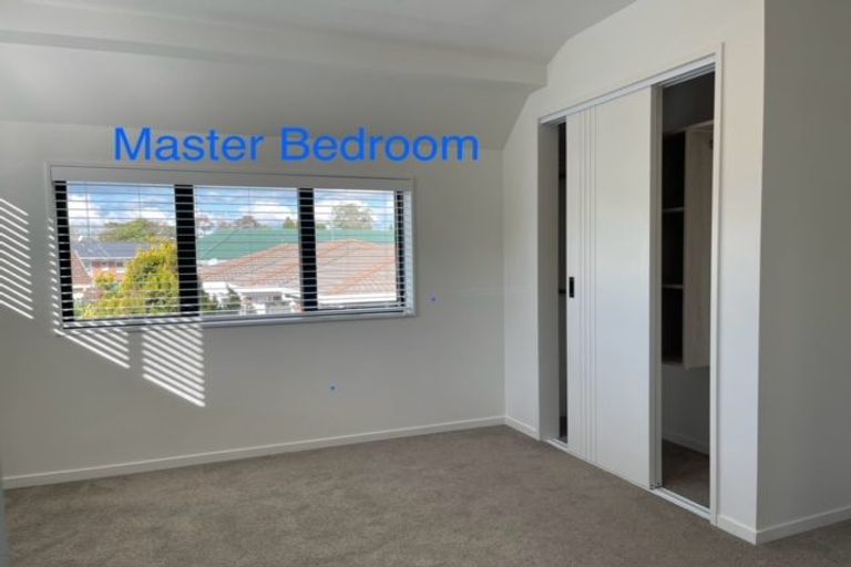 Photo of property in 20e South Street, Papakura, 2110