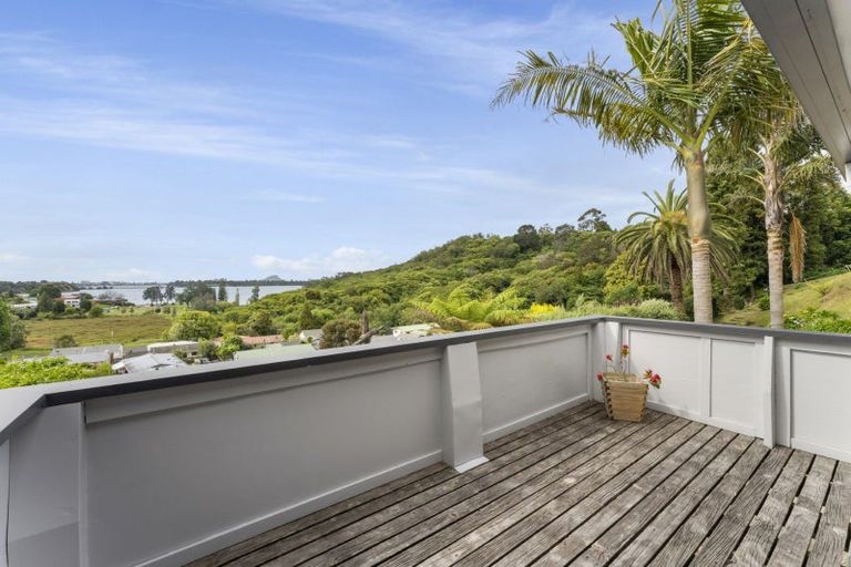 Photo of property in 37 Dingadee Street, Welcome Bay, Tauranga, 3112