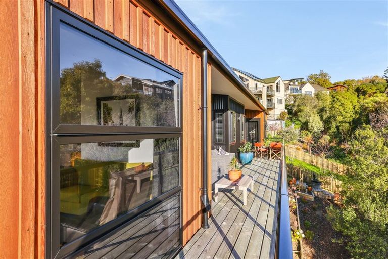 Photo of property in 15 Luxton Place, Mount Pleasant, Christchurch, 8081