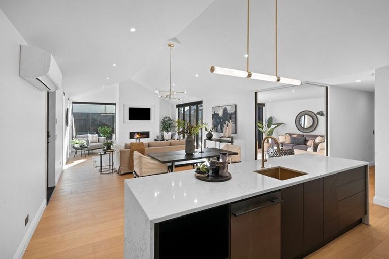 Photo of property in 56 Rugby Street, Merivale, Christchurch, 8014