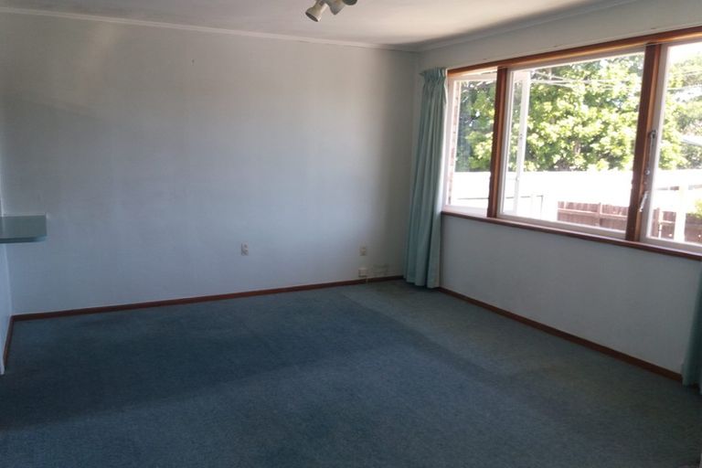 Photo of property in 1/3a Huapai Street, Onehunga, Auckland, 1061