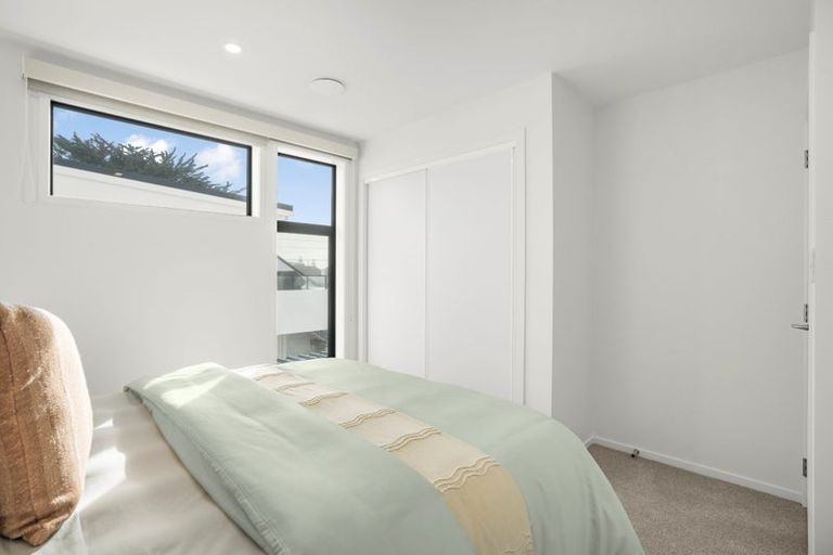 Photo of property in 16/10 Pascoe Avenue, Paremata, Porirua, 5026