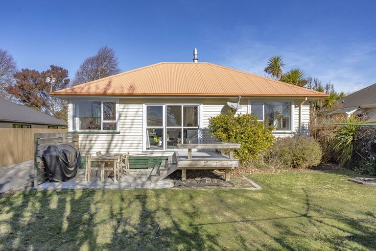 Photo of property in 5 Haynes Avenue, Upper Riccarton, Christchurch, 8041