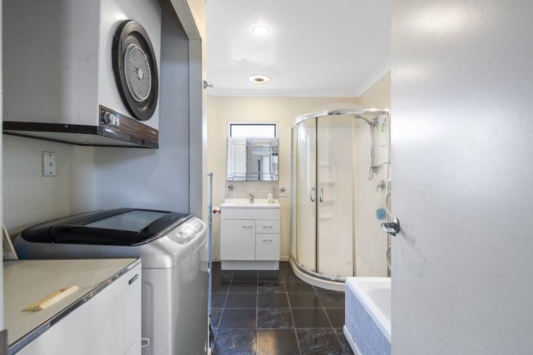 Photo of property in 4 Trafalgar Street, Foxton Beach, Foxton, 4815