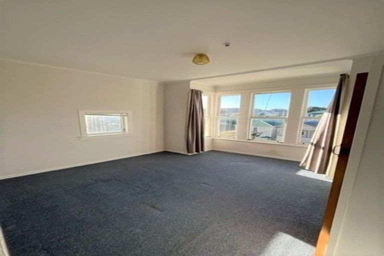 Photo of property in 82 Rolleston Street, Mount Cook, Wellington, 6021